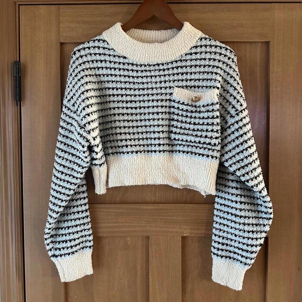 POL Blue Fuzzy Cropped Crewneck Sweater w/ Pocket & Button Women’s size Small​